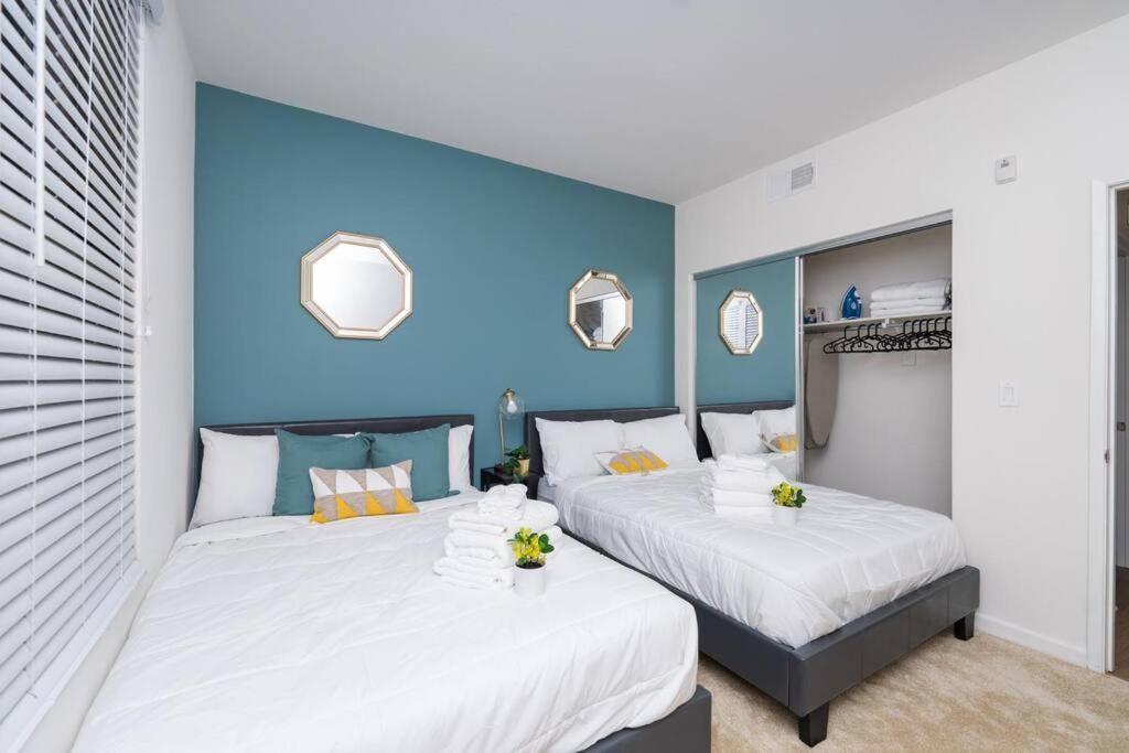 Amazing 2 Bedroom 7 Min From Disneyland W Free Parking Анахайм Екстериор снимка