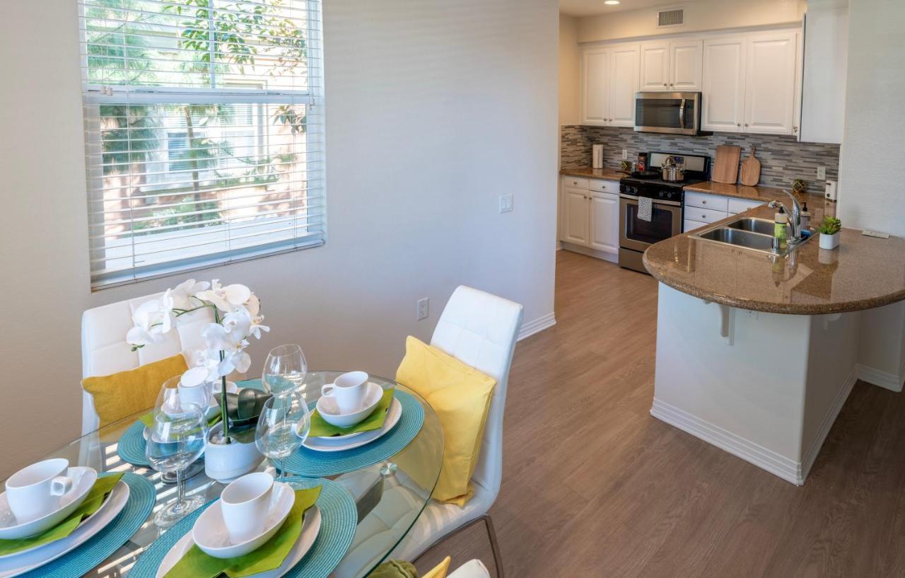 Amazing 2 Bedroom 7 Min From Disneyland W Free Parking Анахайм Екстериор снимка
